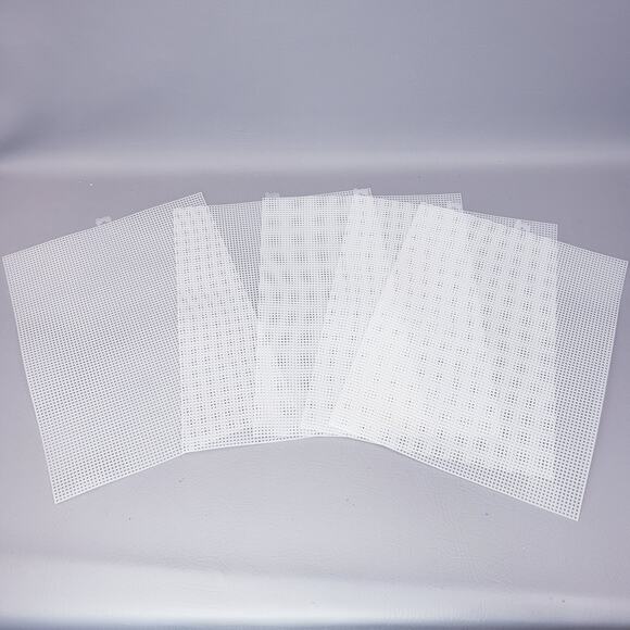Lot of 17 Quick Count Plastic Canvas Sheets 7 Mesh 10.5" x 13.5" Multicolor - Picture 5 of 14